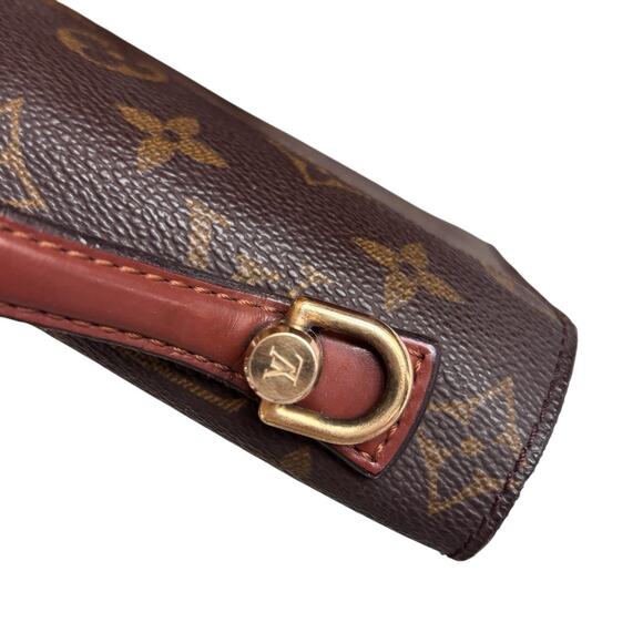 LOUIS VUITTON Monogram Monceau 26 Shoulder Bag W/ Key & Chain. Authenticated - Picture 6 of 16